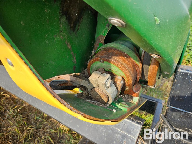 2012-john-deere-625f-image-9