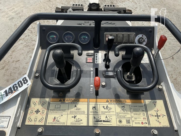 2019-bobcat-mt85-image-14