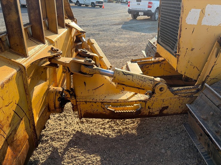 komatsu-d41e-6-image-2