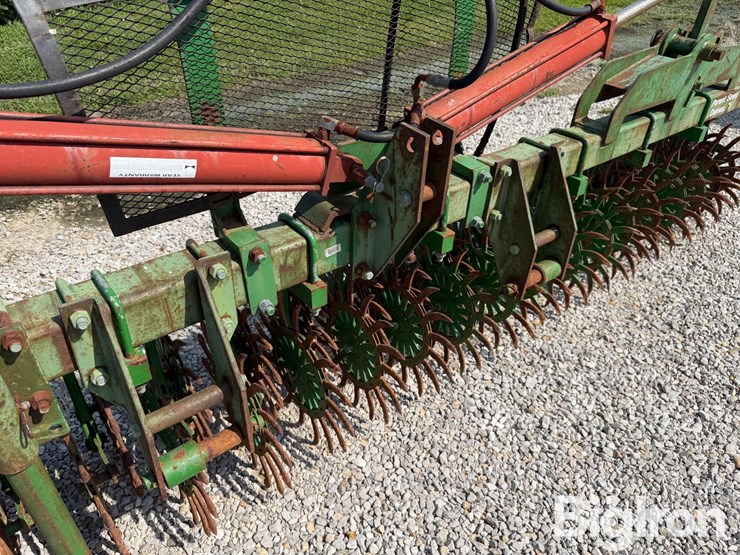 john-deere-400-image-11