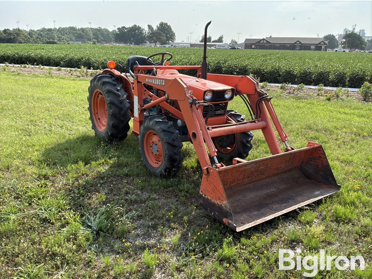 1983-kubota-l275-image-3