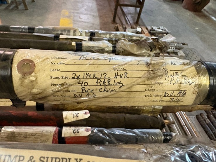 new-hf-2”-x-1-1/2”-x-12’-hvr,-40-p.a.-ring,-bz-chr,-ss-trim-downhole-pump-image-1