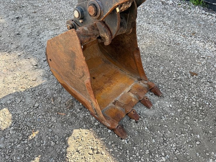 2022-bobcat-e50-image-8