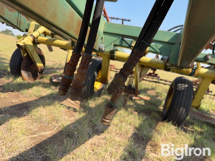 noble-32’-field-cultivator-image-14