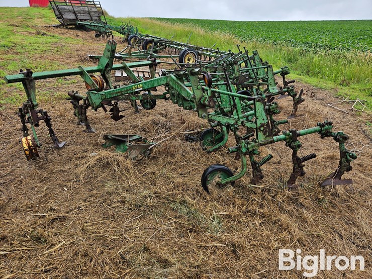 john-deere-at40-image-9