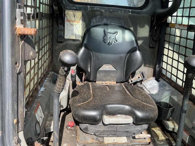 2018-bobcat-s650-image-11