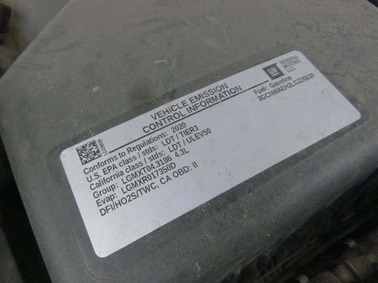 2020-chevrolet-1500-image-9