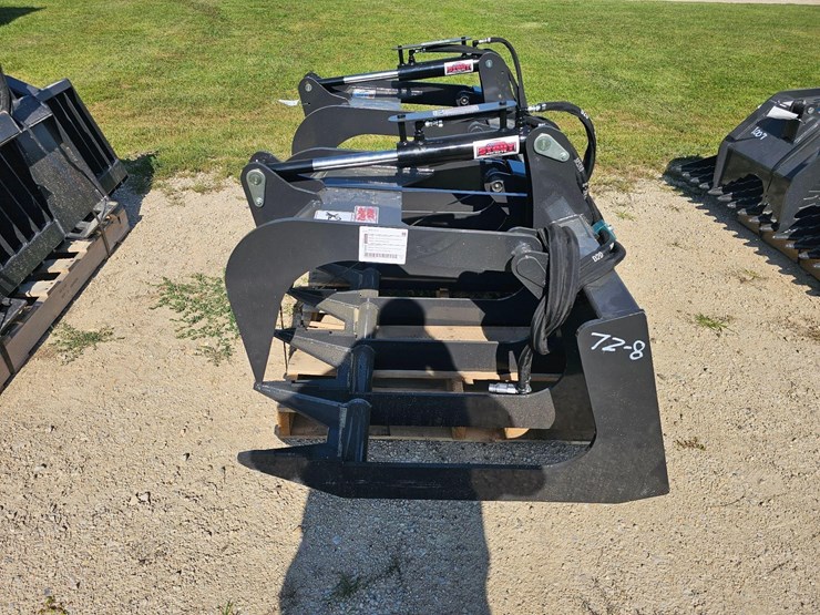 stout-72-8-brush-grapple-bucket-image-3