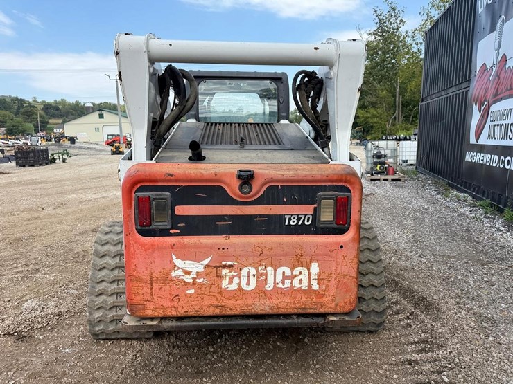 bobcat-t870-image-3