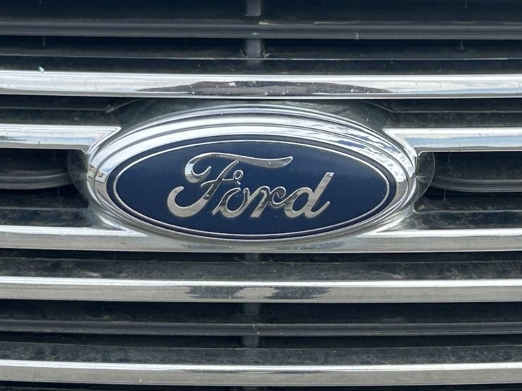 2017-ford-transit-image-9