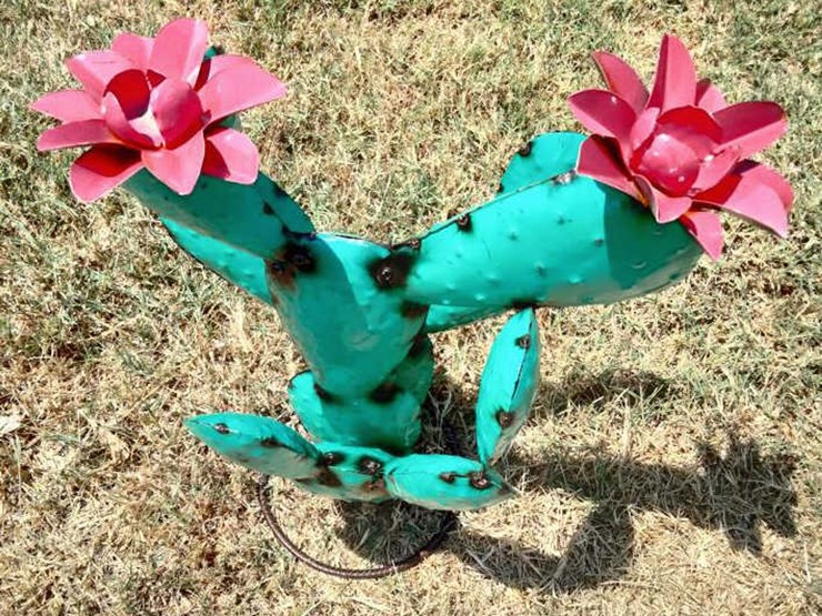 #116-•-metal-art---medium-blue-cactus-w/coral-flowers-image-2