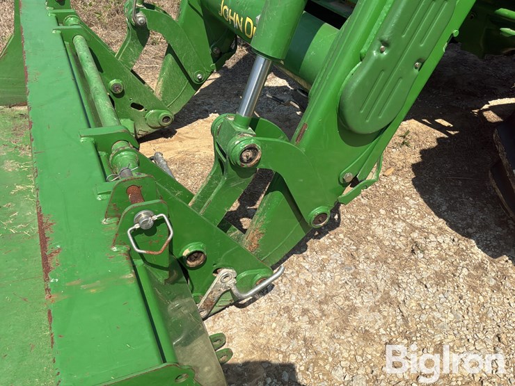 2012-john-deere-7230r-image-14