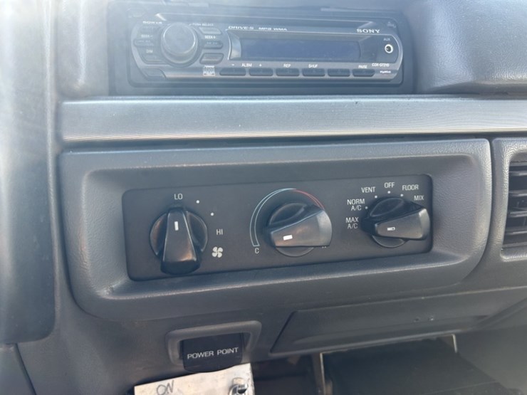 1993-ford-f350-image-23