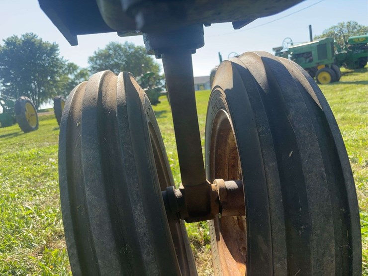 john-deere-40-image-23