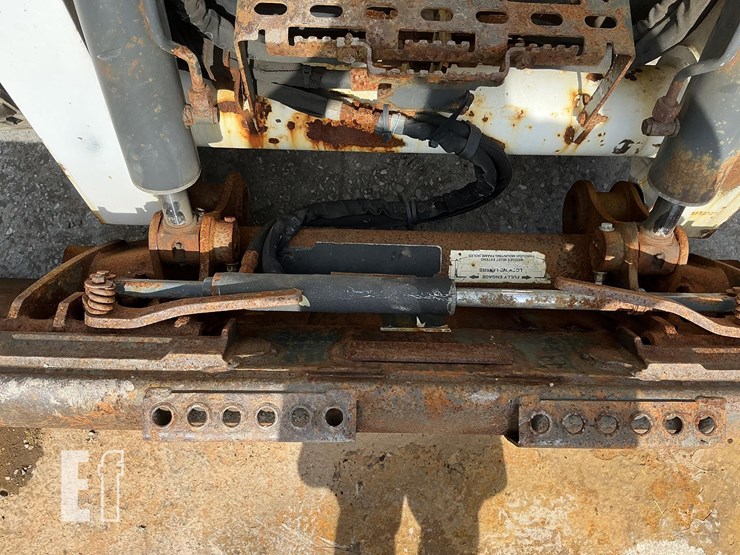 2018-bobcat-s650-image-9