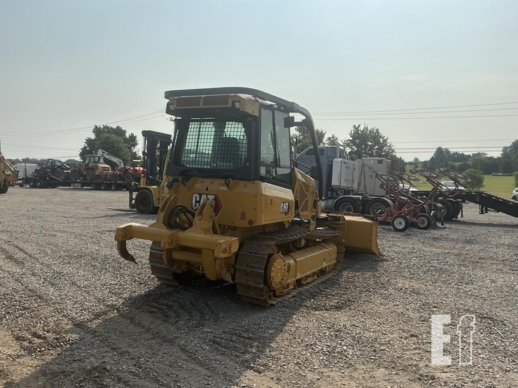 2023-caterpillar-d1-image-4