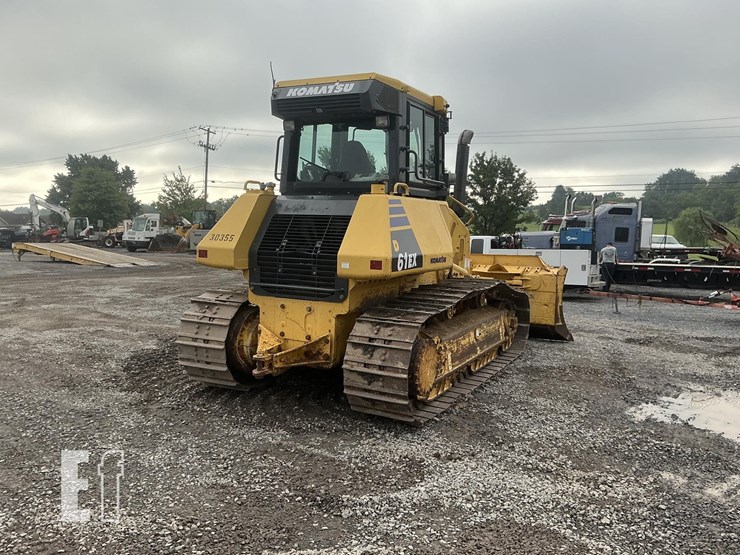 2014-komatsu-d61ex-23-image-4