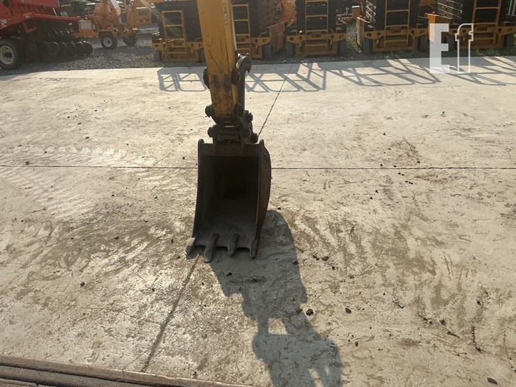 2017-jcb-48z-1-image-11