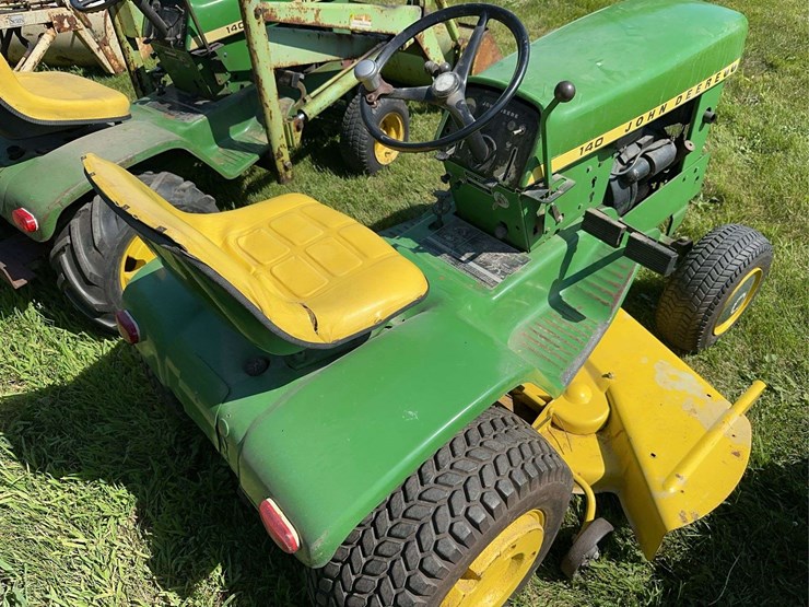 john-deere-140-image-6