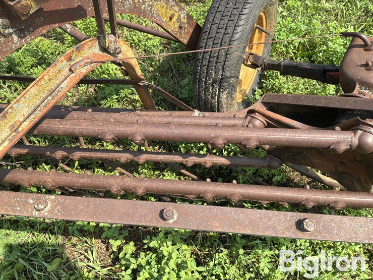 new-holland-55-image-12