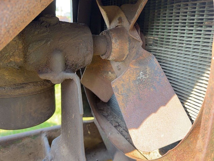 john-deere-b-image-26