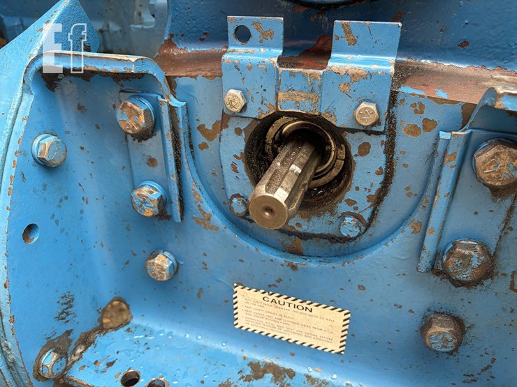 ford-8000-image-12