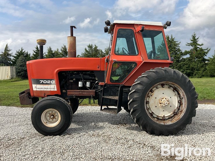 1978-allis-chalmers-7020-image-8