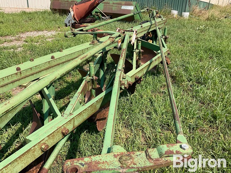 john-deere-5-image-16