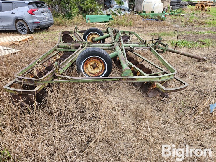 john-deere-12-image-4