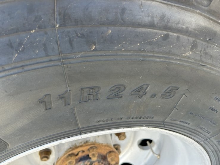 2015-western-star-4900sb-image-47