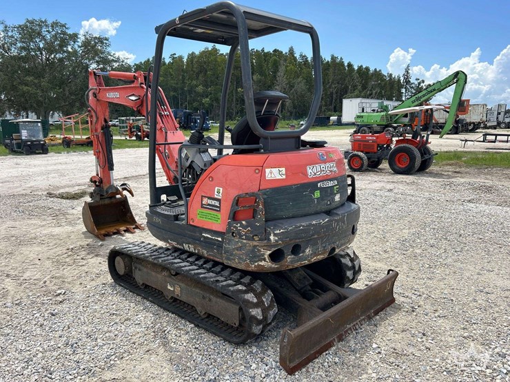 2019-kubota-kx71-3s-image-4