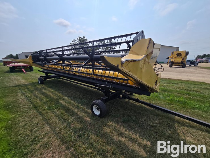 new-holland-973-image-1