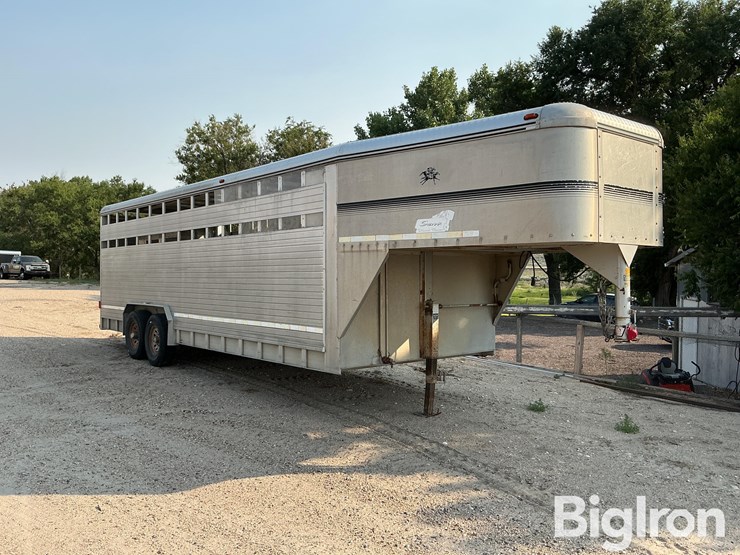 2002-kiefer-built-t/a-livestock-trailer-image-3
