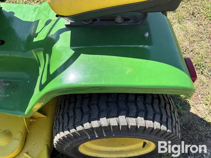 john-deere-317-image-14