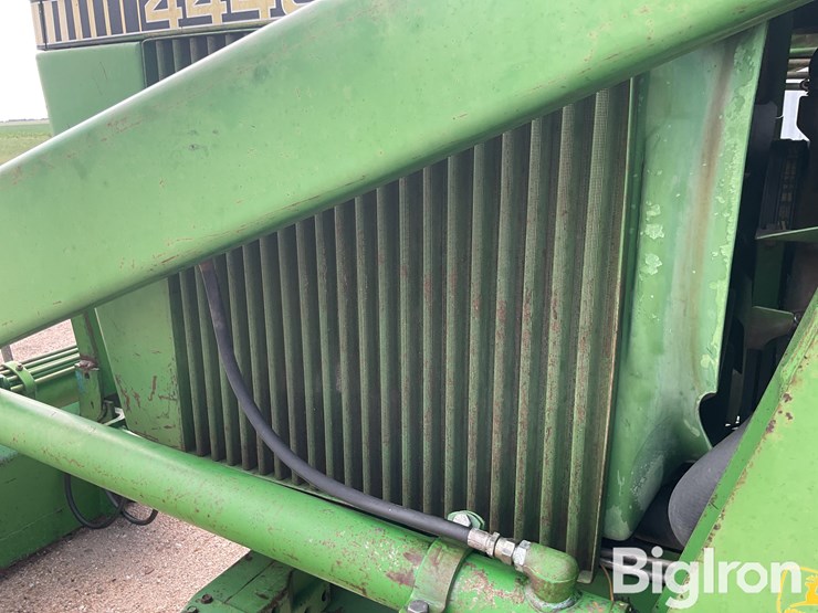 1981-john-deere-4440-image-11