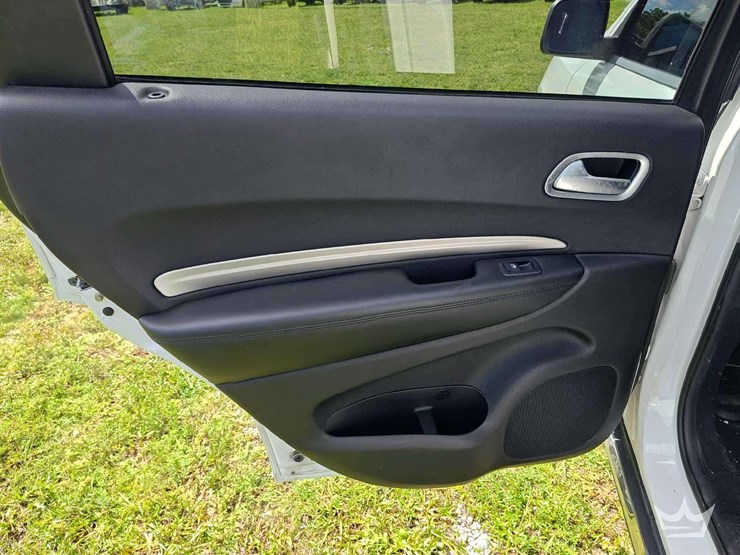 2019-dodge-durango-image-29