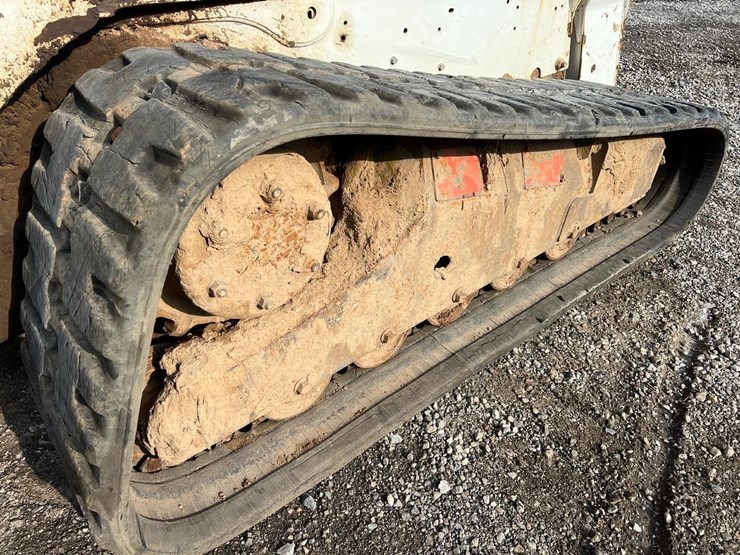 2014-bobcat-t750-image-13