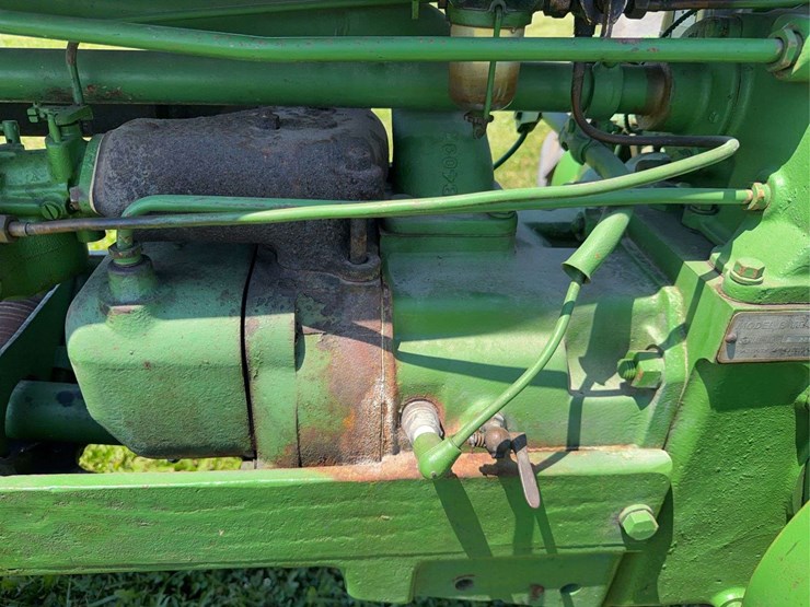 john-deere-b-image-21