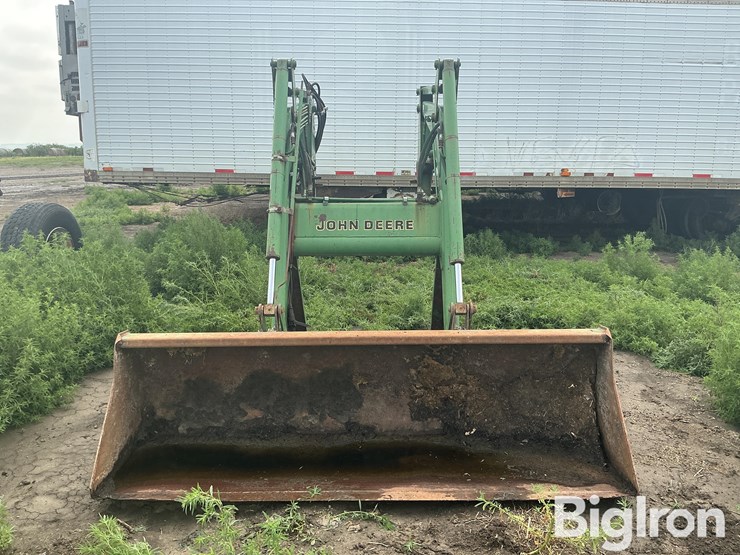 john-deere-740-image-2