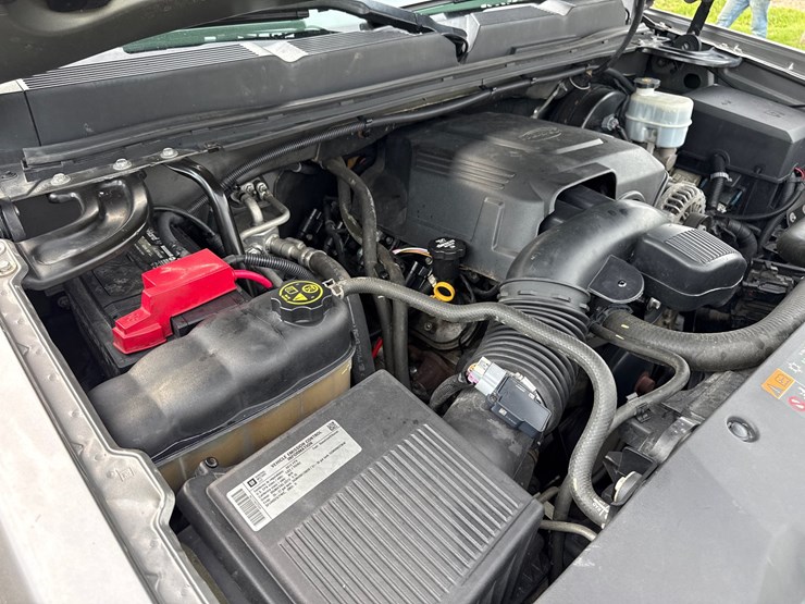 2013-chevrolet-silverado-1500-image-27