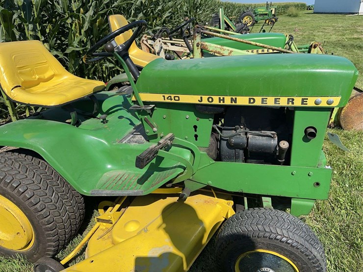 john-deere-140-image-5