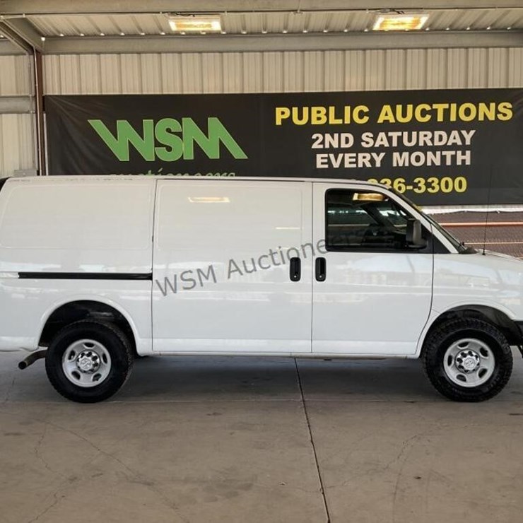 2015 CHEVROLET EXPRESS 3500