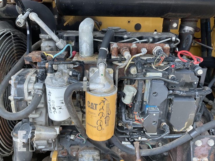 2012-caterpillar-it14g2-image-16