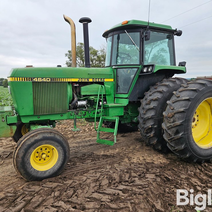 1981 JOHN DEERE 4640