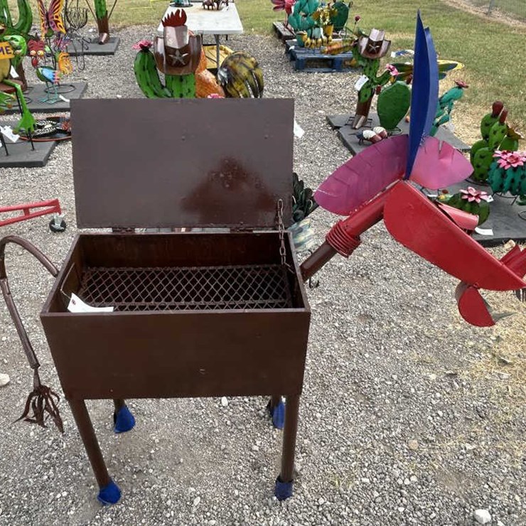 #148 • Metal Art - Donkey BBQ Grill