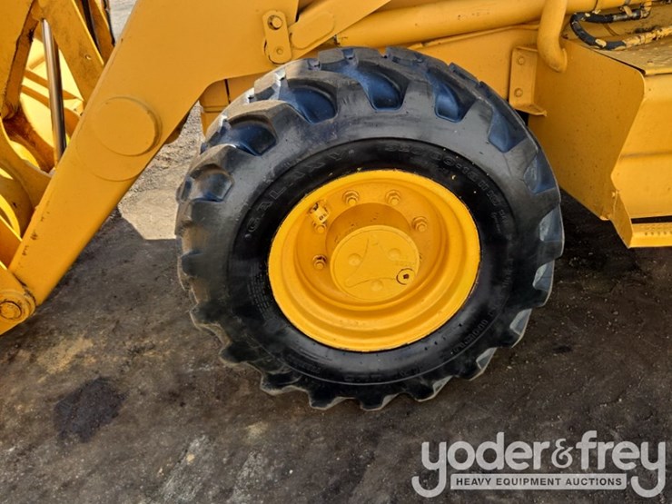 caterpillar-416c-image-9