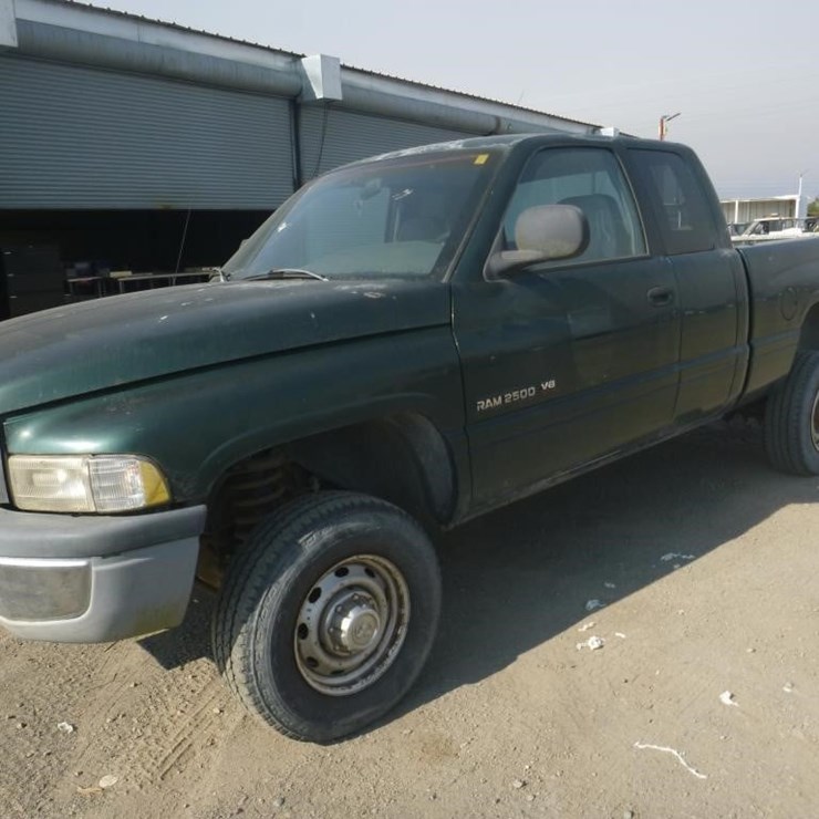 2001 DODGE RAM 2500