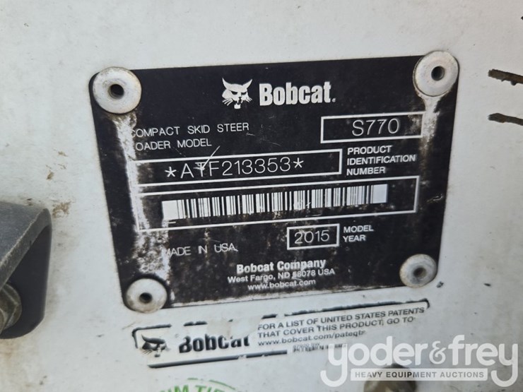 2015-bobcat-s770-image-32