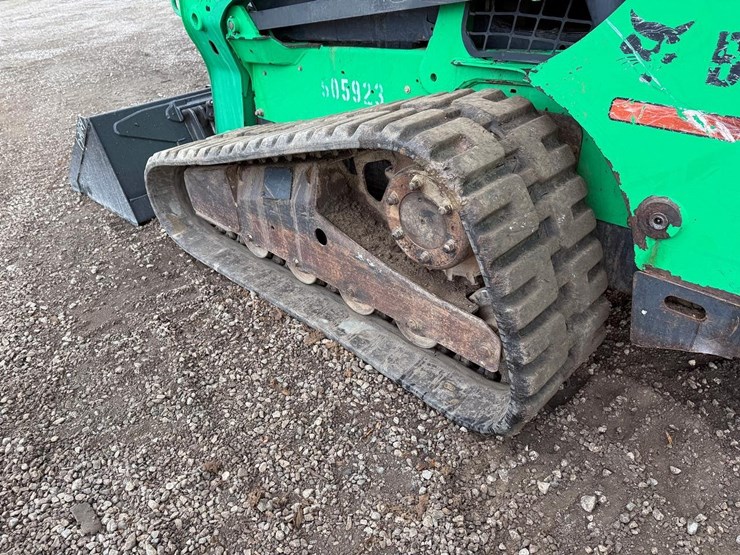 2013-bobcat-t650-image-16