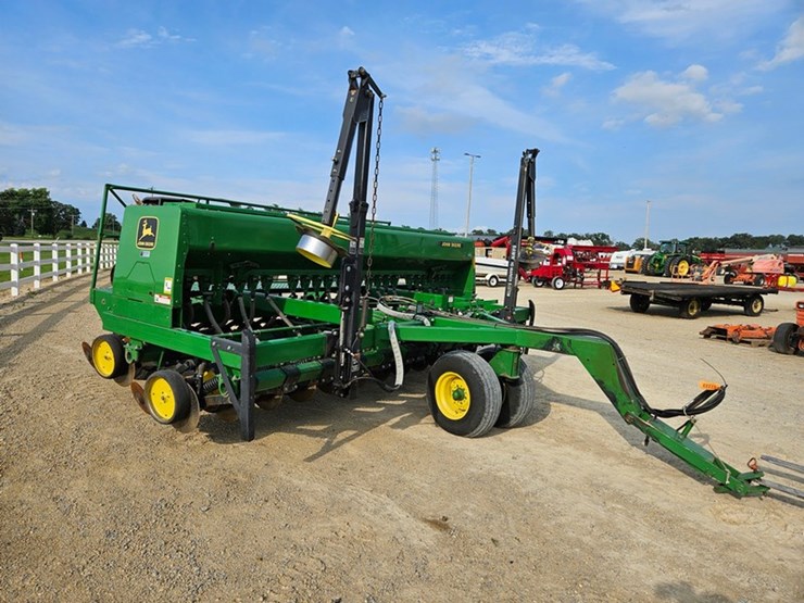 john-deere-750-image-7